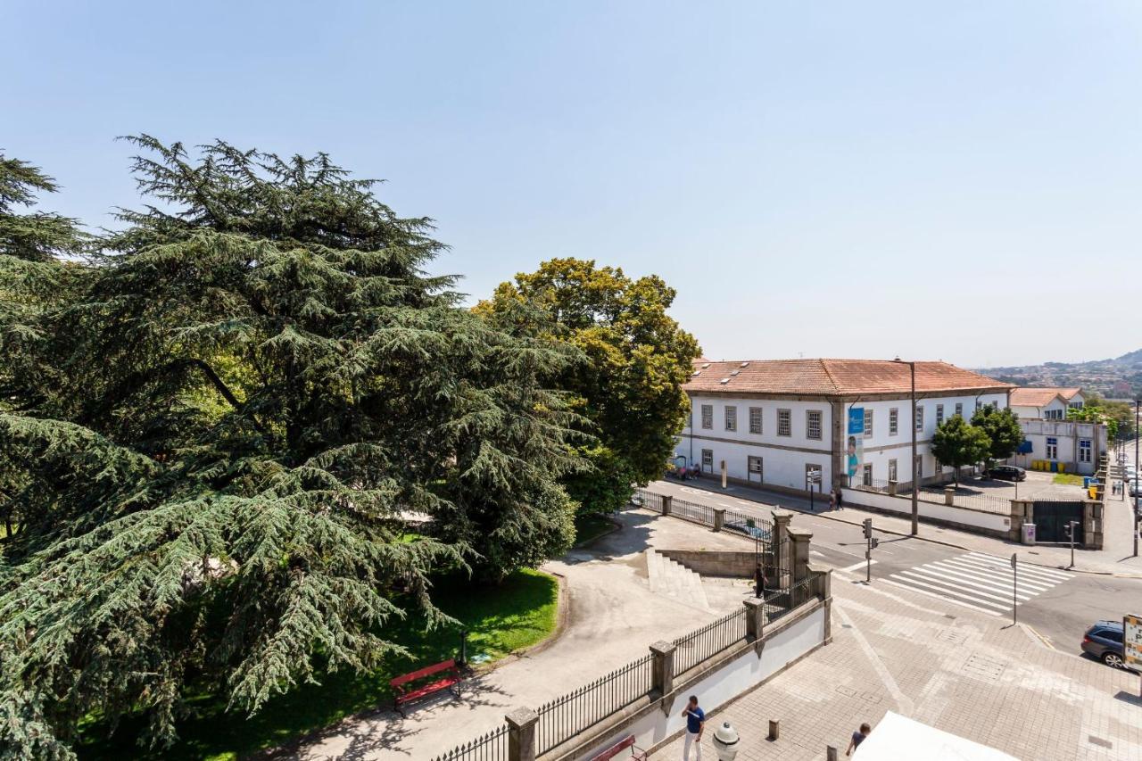 Passeio De Sao Lazaro 5 By Lovelystay Porto Luaran gambar